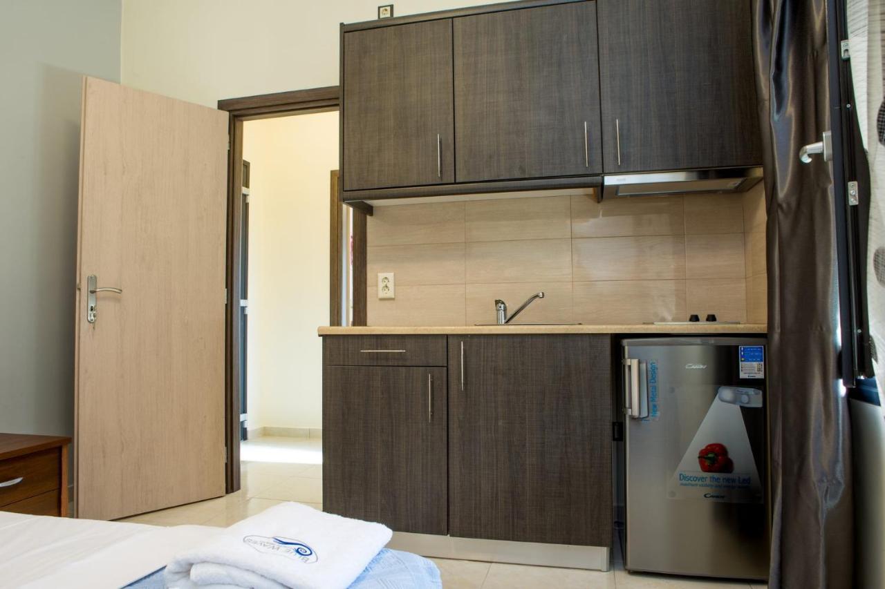 Blue Waves Luxury Suites By The Sea Plomari Dış mekan fotoğraf